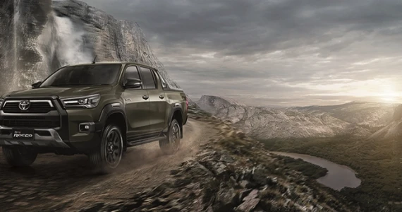รูปภาพ โตโยต้า Toyota Revo Double Cab 4x4 2.8 Rocco AT ปี 2022