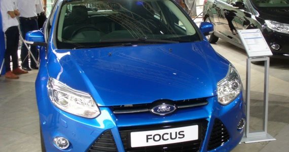 รูปภาพ ฟอร์ด Ford Focus 5Dr 2.0L Ti-VCT GDi Sport+ PowerShift AT ปี 2012