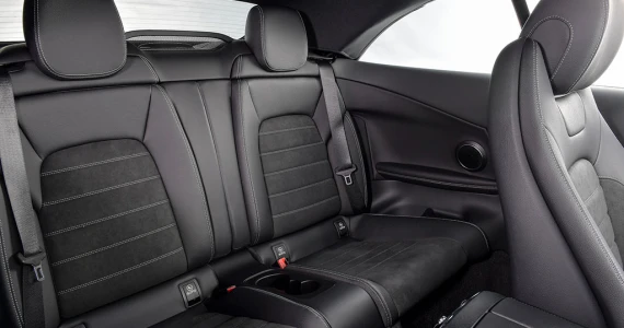 รูปภาพ เมอร์เซเดส-เบนซ์ Mercedes-benz C-Class C 300 Cabriolet AMG Dynamic ปี 2016