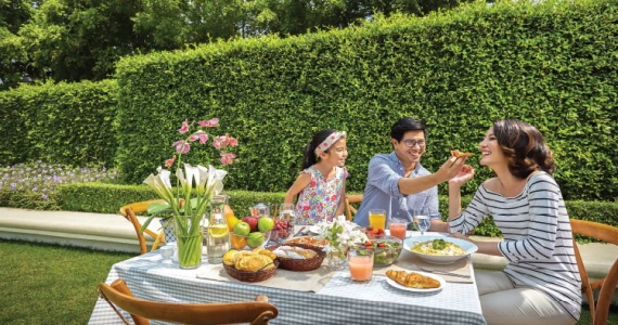 รูปภาพ เซนโทร ปิ่นเกล้า - วงแหวน (Centro Pinklao - Wongwaen)