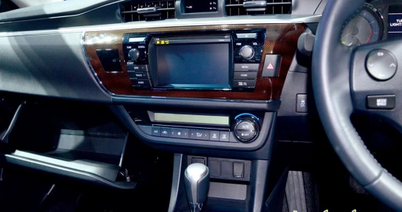 รูปภาพ โตโยต้า Toyota Altis (Corolla) 1.8 V Navi A/T ปี 2016