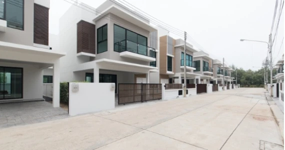 รูปภาพ เดอะเบย์ สกายคลิฟฟ์ (The Bay Skycliff)