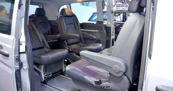 รูปภาพ เมอร์เซเดส-เบนซ์ Mercedes-benz Vito 115 CDI Executive ปี 2011