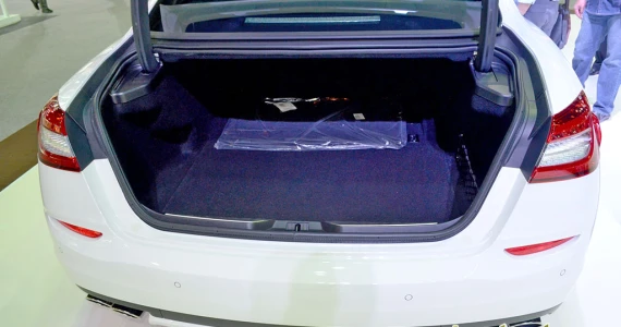 รูปภาพ มาเซราติ Maserati Quattroporte Diesel ปี 2014
