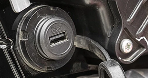 รูปภาพ โรยัล เอ็นฟีลด์ Royal Enfield Shotgun 650 Stencil White ปี 2024