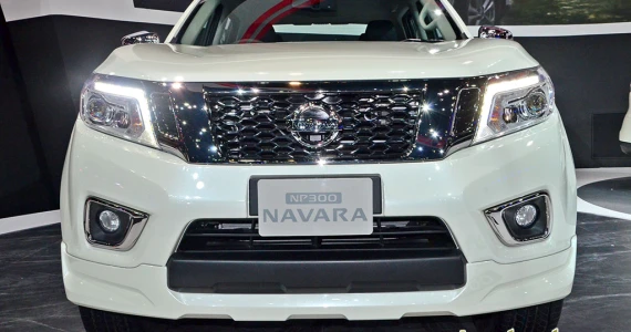 รูปภาพ นิสสัน Nissan Navara NP300 Double Cab Calibre V Sportech 7AT ปี 2015