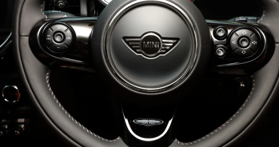 รูปภาพ มินิ Mini Hatch 3 Door Cooper S Oxford Edition ปี 2018