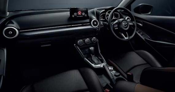 รูปภาพ มาสด้า Mazda 2 1.3 C Sports ปี 2021