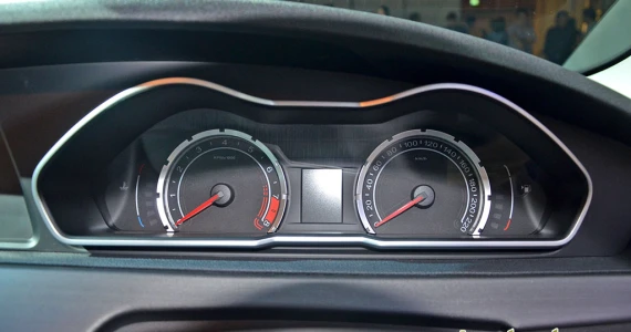 รูปภาพ เอ็มจี MG 6 1.8 C Turbo DCT ปี 2015