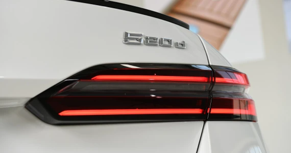 รูปภาพ บีเอ็มดับเบิลยู BMW Series 5 520d M Sport Pro ปี 2024