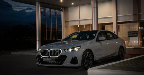 รูปภาพ บีเอ็มดับเบิลยู BMW i 5 eDrive40 M Sport ปี 2023