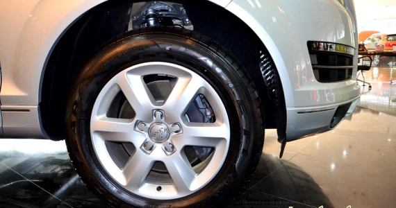 รูปภาพ อาวดี้ Audi Q7 3.0 TDI quattro ปี 2014