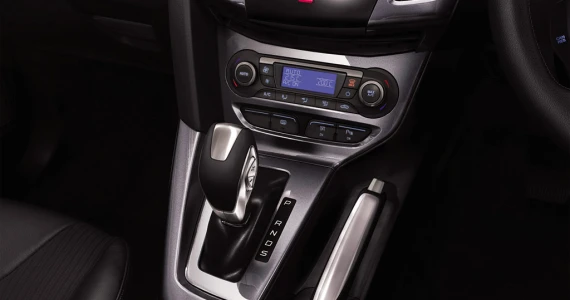 รูปภาพ ฟอร์ด Ford Focus 4Dr 2.0L Ti-VCT GDi Titanium+ PowerShift AT ปี 2012