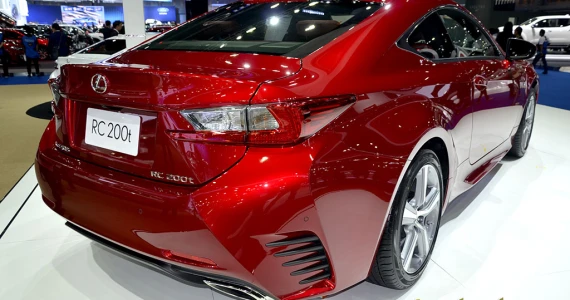 รูปภาพ เลกซัส Lexus RC 200t F-Sport ปี 2016