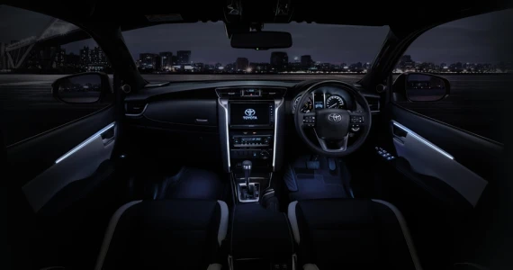 รูปภาพ โตโยต้า Toyota Fortuner 60th Anniversary Special Edition ปี 2022