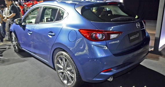 รูปภาพ มาสด้า Mazda 3 2.0 SP Sports Hatchback ปี 2017