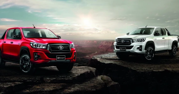 รูปภาพ โตโยต้า Toyota Revo Double Cab Prerunner 2X4 2.4G ROCCO MT ปี 2018