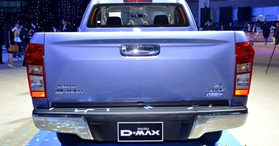 รูปภาพ อีซูซุ Isuzu D-MAX Hi-Lander 2-Door 3.0 Ddi Z-Prestige Blue Power ปี 2015