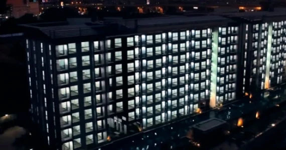 รูปภาพ ไอริส เวสท์เกต (Iris Westgate)