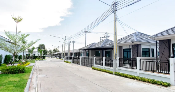 รูปภาพ เดอะ เซ็นทรัล ทาวน์  บึง - ศรีราชา (The Central Town Bueng - Sriracha)