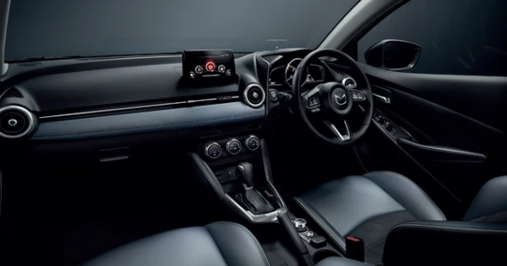 รูปภาพ มาสด้า Mazda 2 1.3 S Sports Leather HB ปี 2021