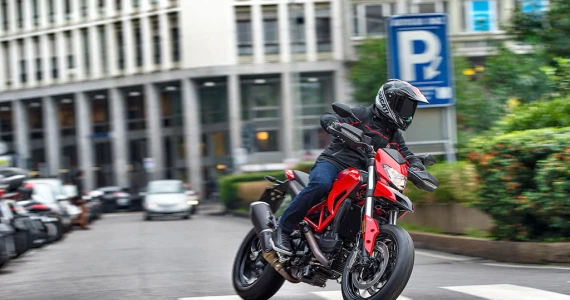 รูปภาพ ดูคาติ Ducati Hypermotard 939 ปี 2016