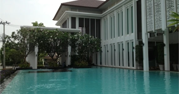 รูปภาพ เซนโทร วัชรพล (Centro Watcharaphol)