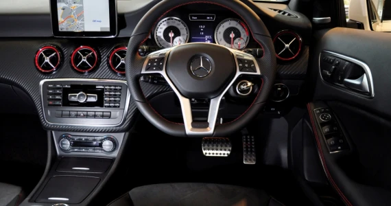 รูปภาพ เมอร์เซเดส-เบนซ์ Mercedes-benz A-Class A 250 AMG Sport ปี 2012