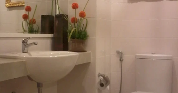 รูปภาพ ลิฟวิ่ง เอเชีย คอนโด (Living Asia Condo)