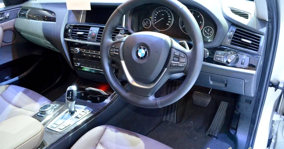 รูปภาพ บีเอ็มดับเบิลยู BMW X3 xDrive20d Highline ปี 2014