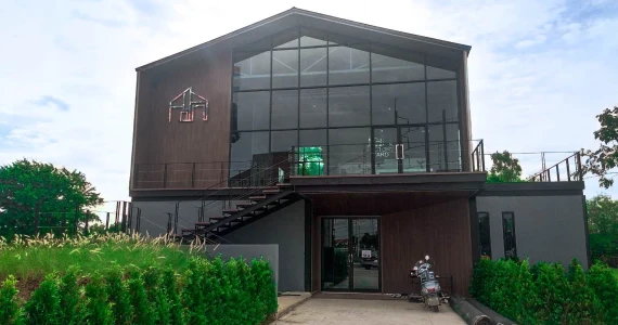 รูปภาพ แฟคทอรี่ยาร์ด @ ลำลูกกา (Factory Yard @ Lamlukka)