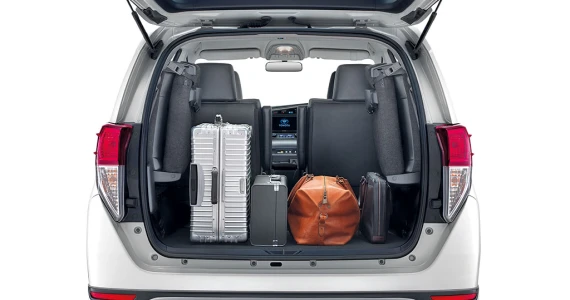 รูปภาพ โตโยต้า Toyota Innova Crysta 2.8 G A/T ปี 2016