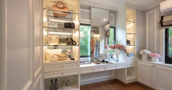 รูปภาพ ภัสสร ดอนเมือง - ธูปะเตมีย์ (Passorn Donmuang - Dhupatemee)