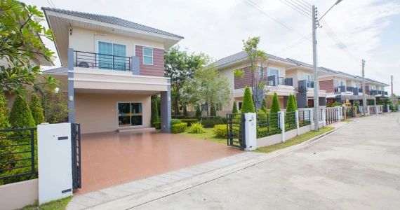 รูปภาพ มณีรินทร์ วิลเลจ บางพระ (Maneerin Village Bangpra)