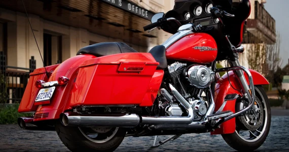 รูปภาพ ฮาร์ลีย์-เดวิดสัน Harley-Davidson Touring Street Glide ปี 2013