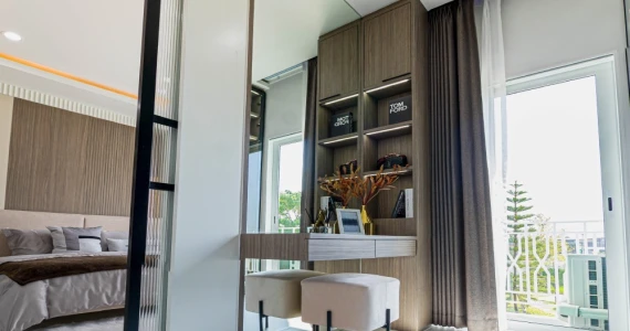 รูปภาพ เดอะ มิราเคิล ประชาอุทิศ 90 (The Miracle Prachauthit 90)