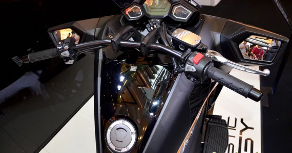 รูปภาพ ฮอนด้า Honda NM4 MY2014 ปี 2014