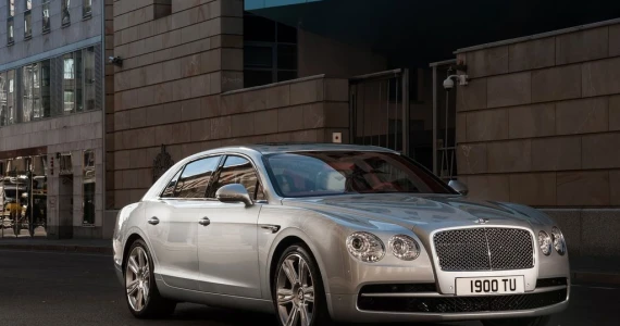 รูปภาพ เบนท์ลี่ย์ Bentley Flying Spur Standard ปี 2014