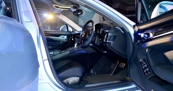 รูปภาพ ปอร์เช่ Porsche Panamera S E-Hybrid ปี 2013