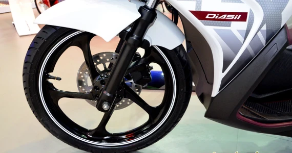 รูปภาพ ยามาฮ่า Yamaha Nouvo SX ปี 2012