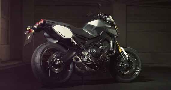 รูปภาพ ยามาฮ่า Yamaha FZ-09 Sport Tracker ปี 2015