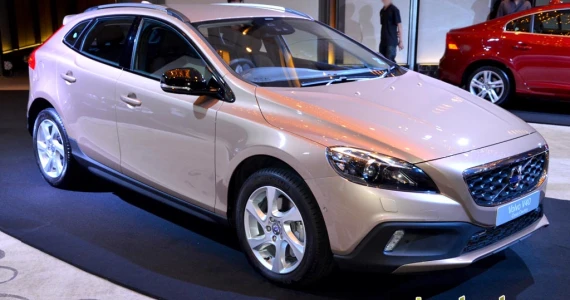 รูปภาพ วอลโว่ Volvo V40 D4 Cross Country ปี 2016