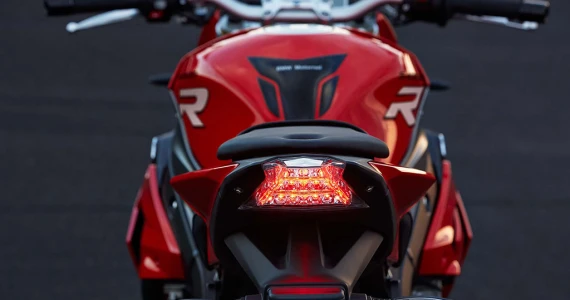 รูปภาพ บีเอ็มดับเบิลยู BMW S 1000 R ปี 2015