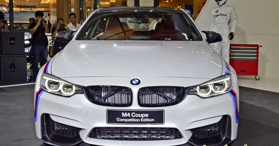 รูปภาพ บีเอ็มดับเบิลยู BMW M4 Coupe Competition Edition ปี 2016