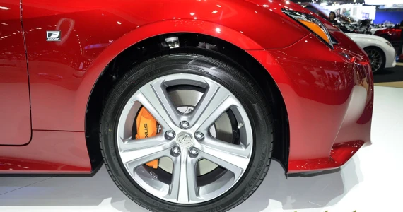รูปภาพ เลกซัส Lexus RC 200t F-Sport ปี 2016