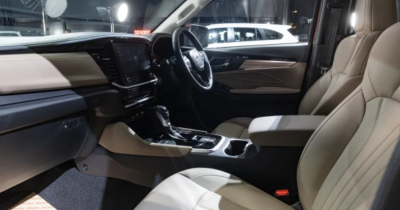 รูปภาพ อีซูซุ Isuzu MU-X 4x2 1.9 Ultimate A/T ปี 2024