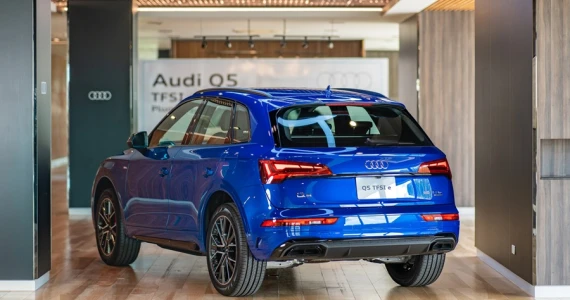 รูปภาพ อาวดี้ Audi Q5 55 TFSI e quattro S line Black Edition ปี 2022