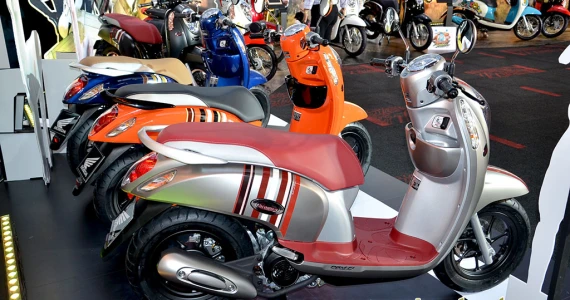 รูปภาพ ฮอนด้า Honda Scoopy i Club 12 ปี 2014
