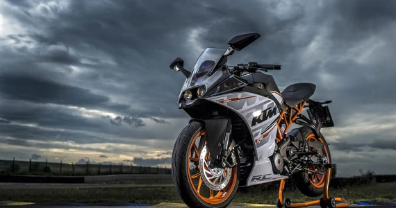 รูปภาพ เคทีเอ็ม KTM RC 390 ปี 2015