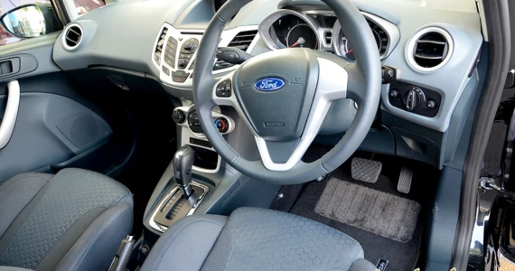 รูปภาพ ฟอร์ด Ford Fiesta 4Dr 1.6 Sport+ PowerShift ปี 2013